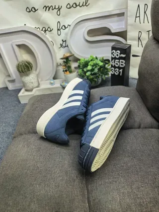 Adidas Navy Beige Low-Top Suede-Textured Upper Lifestyle Sneakers 6
