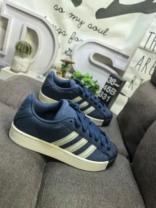Adidas Navy Beige Low-Top Suede-Textured Upper Lifestyle Sneakers 9