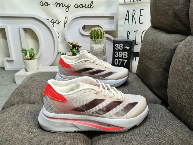 Adidas Navy Red Mesh Knit Upper Three-Stripe Side Branding Running Shoes 11