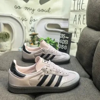 Adidas गुलाबी काली लो-टॉप कपसोल लाइफस्टाइल स्नीकर