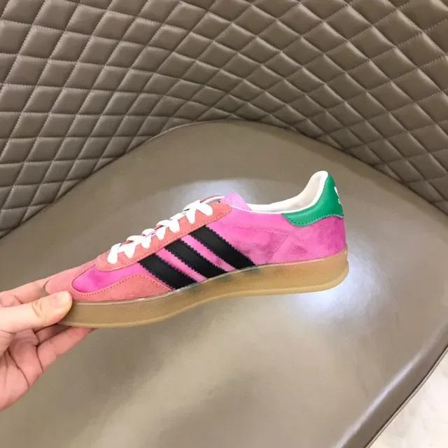 Adidas Chaussures Lifestyle Daim Rose et Noir avec Panneau Latéral de Trois Rayures 3