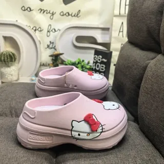 Adidas وردي أحمر كلوج سميك منصة رغوة مطبوعة