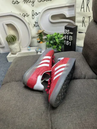 Adidas Pink White Low-Top Three-Stripe Side Lifestyle Sneakers 16