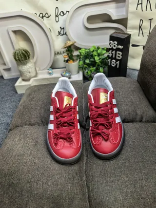 Adidas Pink White Low-Top Three-Stripe Side Lifestyle Sneakers 20