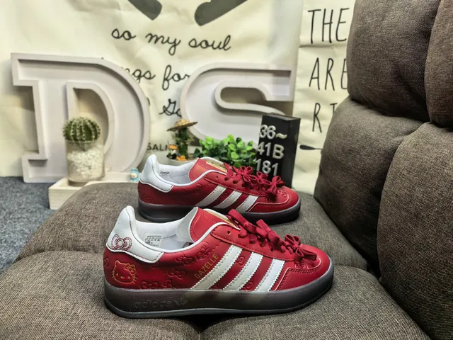 Adidas Pink White Low-Top Three-Stripe Side Lifestyle Sneakers 21