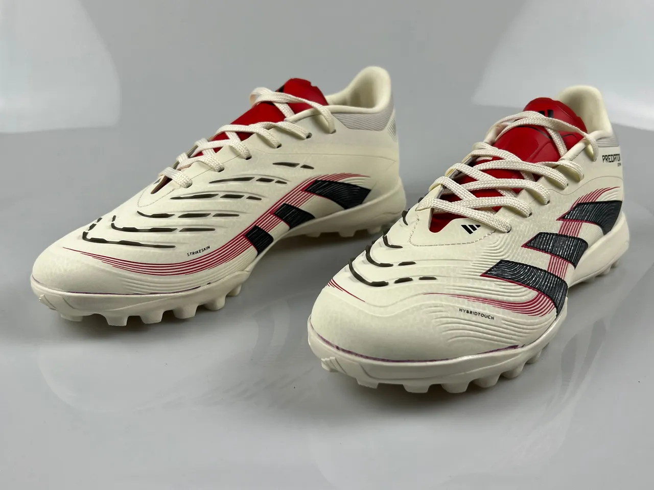 Adidas Predator Chaussures de football gazon artificiel silhueta basse coupe upper synthétique texturé beige noir 8