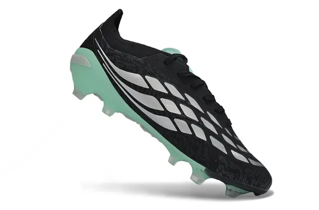 Adidas Predator Noir et Vert Menthe Chaussures de football pour terrain ferme 2