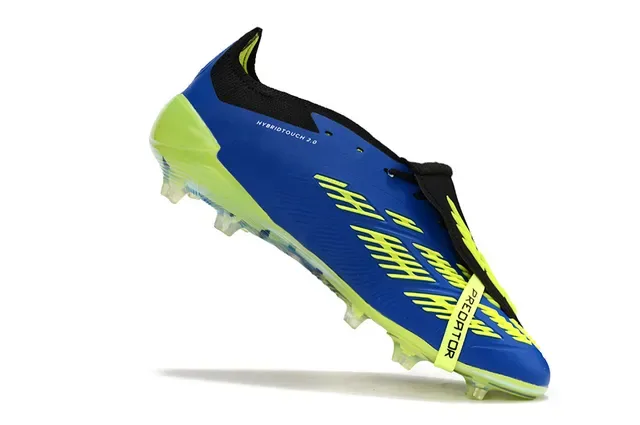 Adidas Predator Chaussures de football bleu et jaune à coupe basse avec trois rayures latérales pour sol ferme 6
