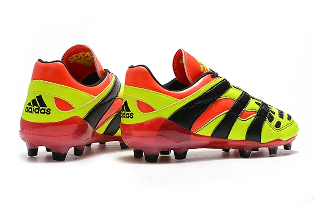 Adidas Predator Sans Lacets Sangle Rouge Noir Blanc Terrain Ferme Chaussures de Football 16