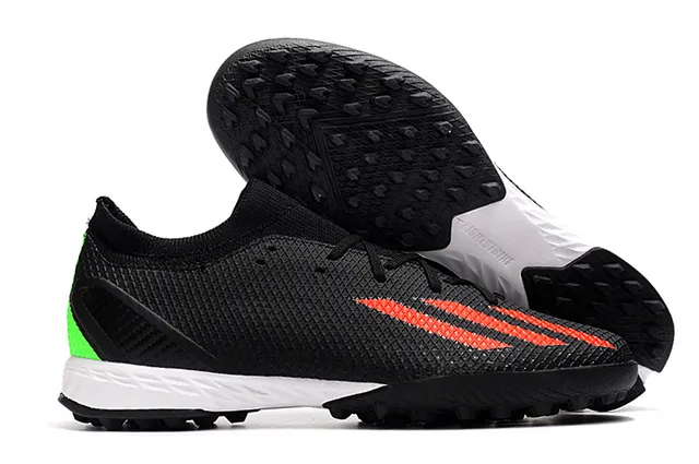 Adidas Predator Tênis de futebol turf laranja e preto com gola de malha ajustável de meia e cadarço assimétrico 3