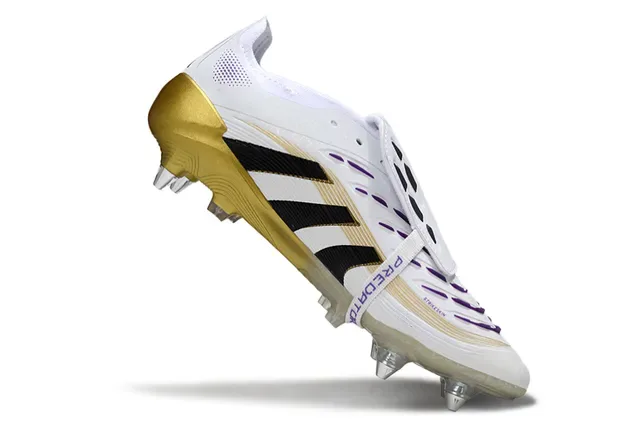Adidas Predator Bottes de football blanches et dorées basse upper de cage rayé terrain ferme 2