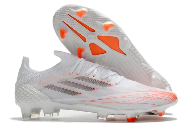 Adidas Red Gold Chaussures de football à coupe basse avec empeine synthétique, cage métallique et semelle pour terrain ferme 8