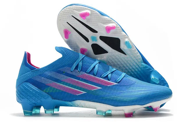 Adidas Red Gold Chaussures de football à coupe basse avec empeine synthétique, cage métallique et semelle pour terrain ferme 12