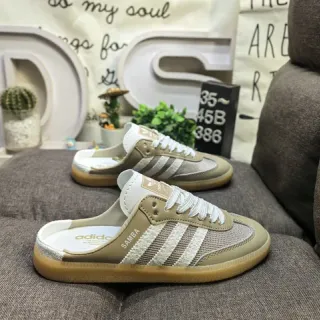 Adidas Samba 米色和白色网面穆勒乐福鞋
