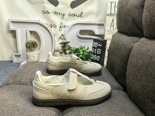 Adidas Samba Black and Beige Lifestyle Sneakers 11