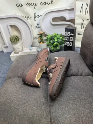 Adidas Samba Black and Beige Lifestyle Sneakers 16