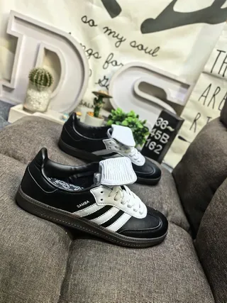 Adidas Samba भूरी बहुरंगी जिराफ प्रिंट एक्सेंट चमड़ा लाइफस्टाइल स्नीकर 19