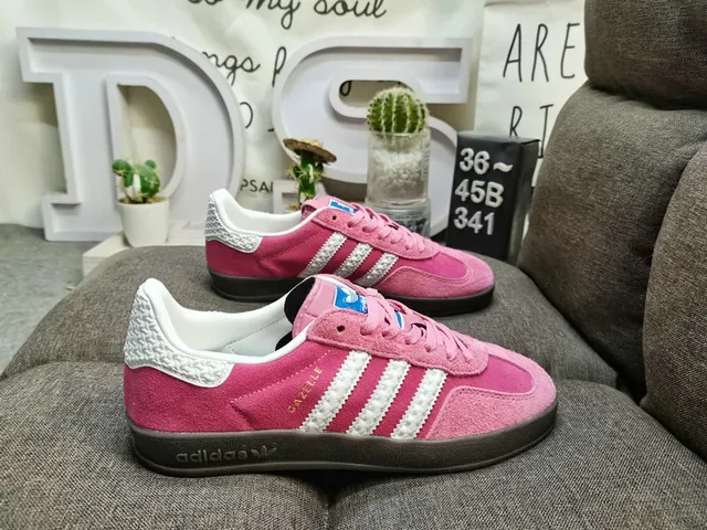 Adidas Samba OG Blue and White Lifestyle Sneakers 21