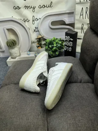 Adidas Samba OG Off-White Lifestyle Sneakers 6