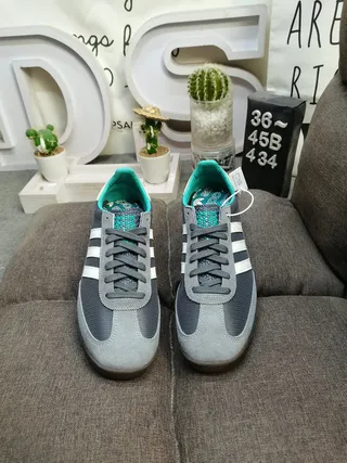 Adidas SL 72 灰白青 复古生活风格运动鞋 10