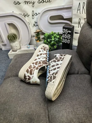 Adidas Stan Smith Giraffe Print Lifestyle Sneakers 6