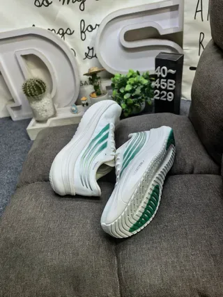 Adidas Supernova White and Black Lifestyle Sneakers 6