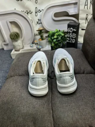 Adidas Supernova White and Black Lifestyle Sneakers 8