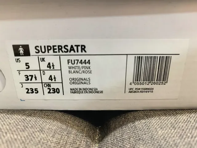 Adidas Superstar White and Pink Lifestyle Sneakers 2