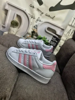 Adidas Superstar White and Pink Lifestyle Sneakers 7