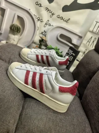 Adidas Superstar White and Red Lifestyle Sneakers 7