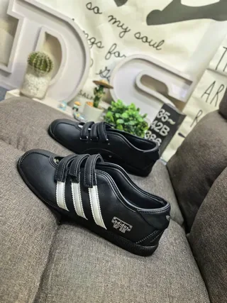 Adidas Tokyo Black Laceless Three-Stripe Lifestyle Sneakers 7