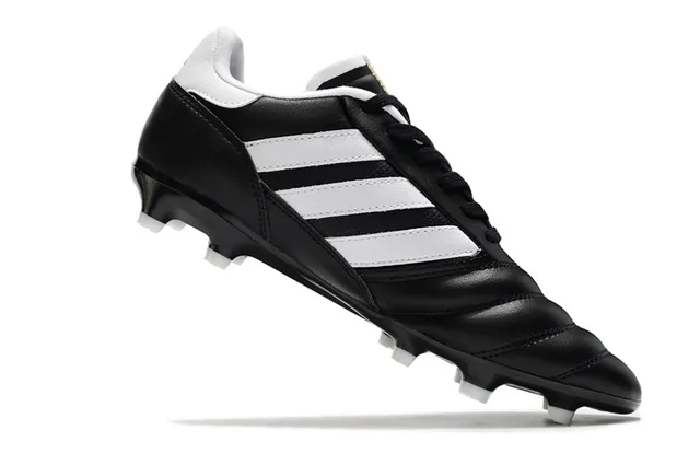 Adidas White Gold লো-কাট লেদার আপার সেলাই করা প্যানেল নির্মাণ দৃঢ় মাটির ফুটবল জুতা 4