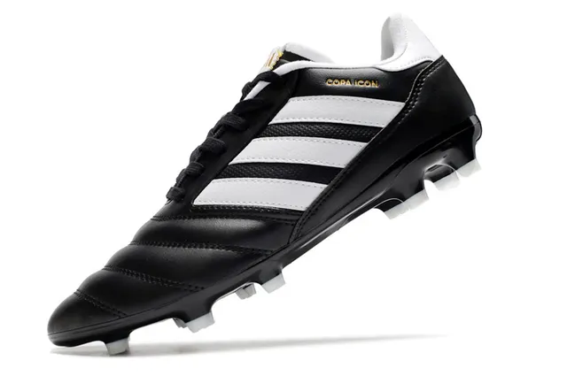 Adidas White Gold লো-কাট লেদার আপার সেলাই করা প্যানেল নির্মাণ দৃঢ় মাটির ফুটবল জুতা 5