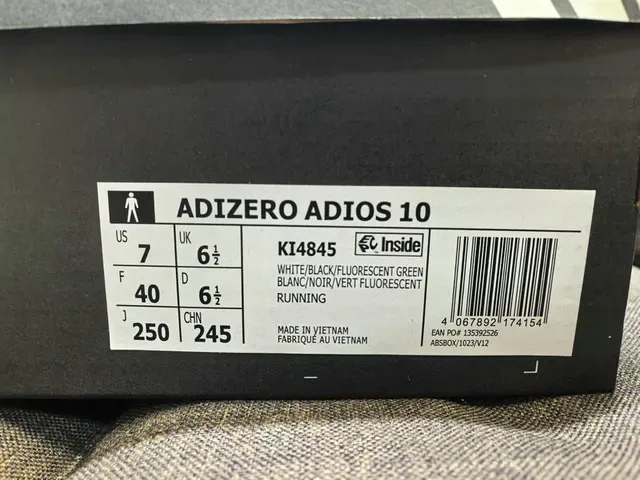 Adidas أبيض أخضر منخفض الملف الشخصي مستوحى من السباق منثور ثلاث شرائط متداخلة أحذية رياضية لأسلوب الحياة 2