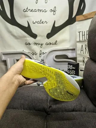 Adidas أبيض أخضر منخفض الملف الشخصي مستوحى من السباق منثور ثلاث شرائط متداخلة أحذية رياضية لأسلوب الحياة 4
