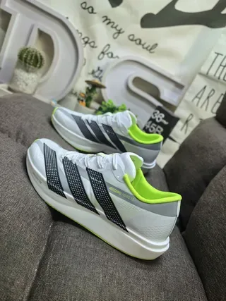 Adidas أبيض أخضر منخفض الملف الشخصي مستوحى من السباق منثور ثلاث شرائط متداخلة أحذية رياضية لأسلوب الحياة 7
