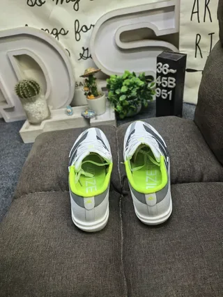 Adidas أبيض أخضر منخفض الملف الشخصي مستوحى من السباق منثور ثلاث شرائط متداخلة أحذية رياضية لأسلوب الحياة 8