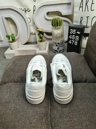 Adidas White Low-Top Lifestyle Sneakers 8