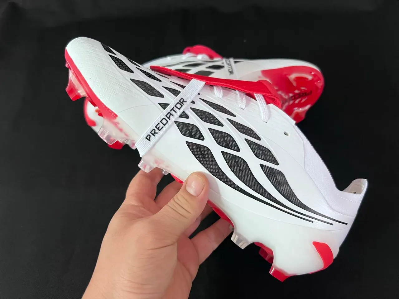 Adidas White Red Low-Cut Bootie Silhouette Transparent Heel Cage Firm-Ground Soccer Shoes 14