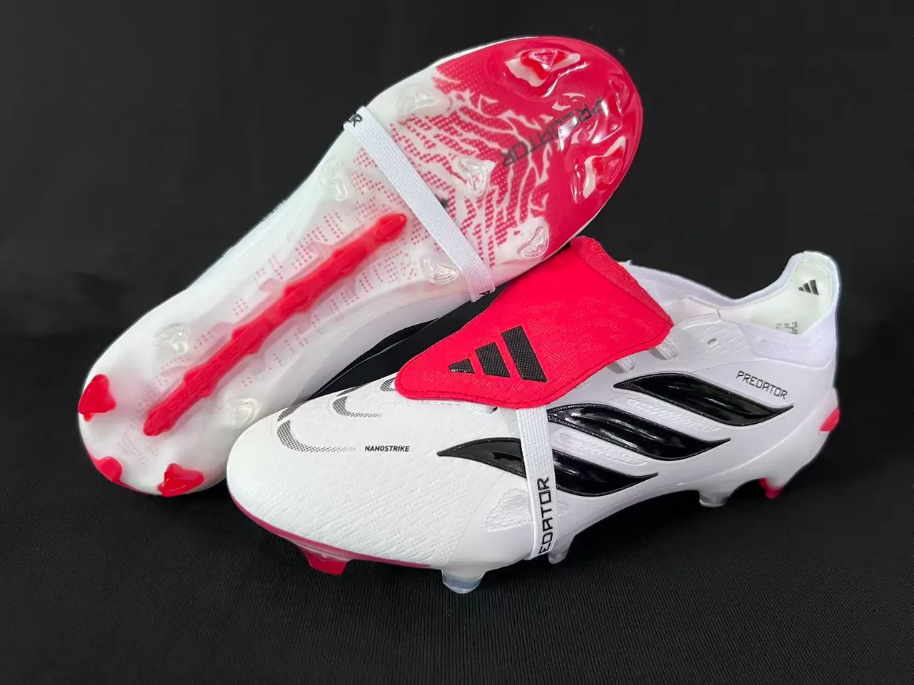 Adidas White Red Low-Cut Bootie Silhouette Transparent Heel Cage Firm-Ground Soccer Shoes 18