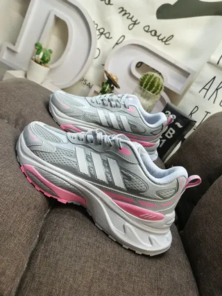 Adidas White Red Oversized Sole Mesh And Synthetic Overlay Construction Chunky Sneakers 7