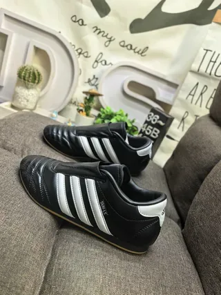 Adidas White Silver Low-Top Quilted Toe Cap Lifestyle Sneakers 17