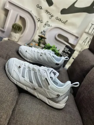 Adidas White Silver Mesh Upper Three-Stripe Overlay Lifestyle Sneakers 7