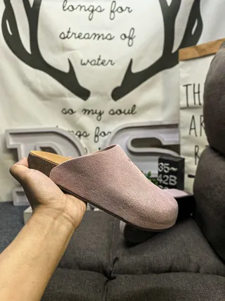 Adidas Yeezy Slide Dusty Pink Suede Slippers 4
