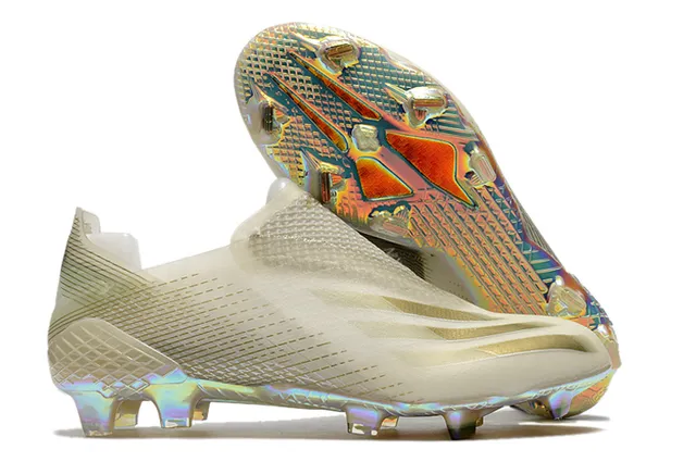 Adidas Chaussures de football Jaune Bleu Bas Collet chaussette Iridescent Holographique Plaque de semelle Sol ferme 4