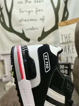 Adidas ZX 750 Black White Red Lifestyle Sneakers 3