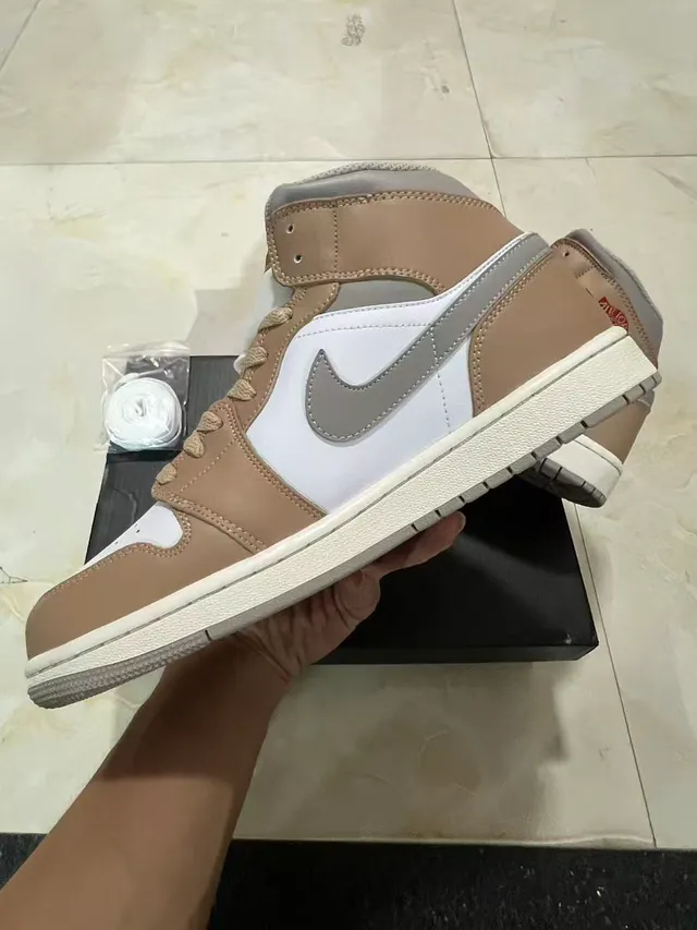 Air Jordan 1 High Beige Gray White Basketball Shoes 5