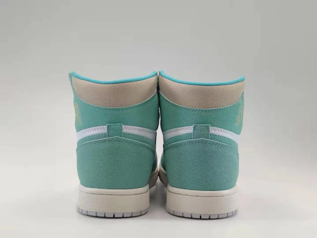 Air Jordan 1 High OG Mint Green Suede Basketball Shoes 6
