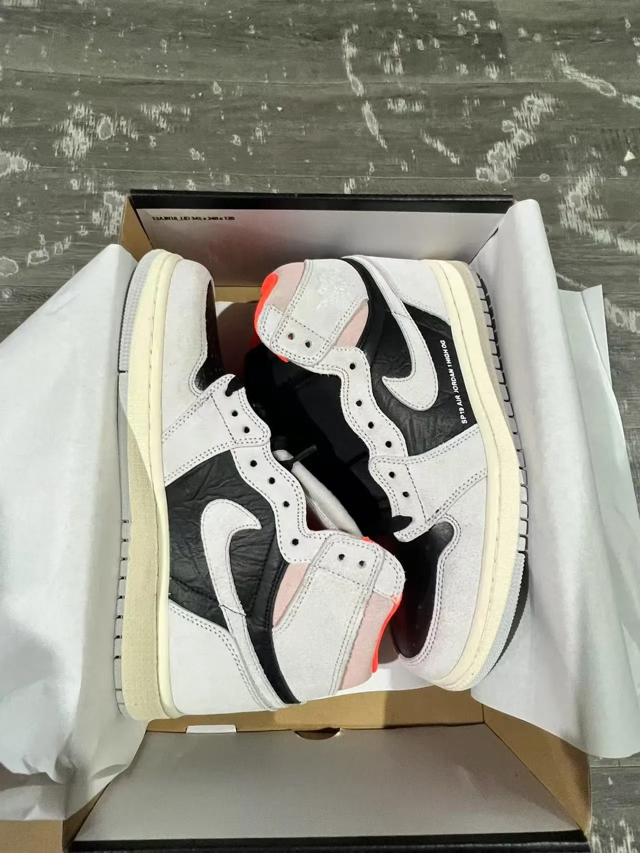 Air Jordan 1 High OG SP19 Tênis de Basquete Cinza Claro Preto Creme 9