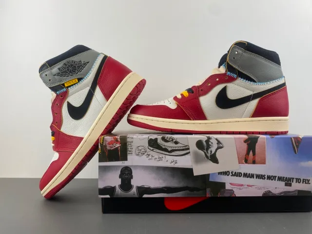 Chaussures de basketball Air Jordan 1 High rouge blanc noir crème 14